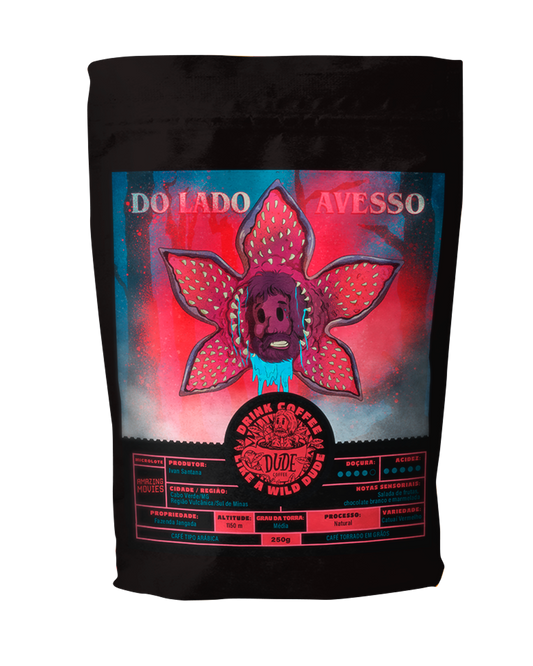 Café Do Lado Avesso (Salada de Frutas, Chocolate Branco e Marmelada)